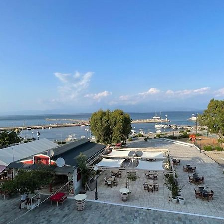 Grand Apartments Nea Koroni Exteriör bild