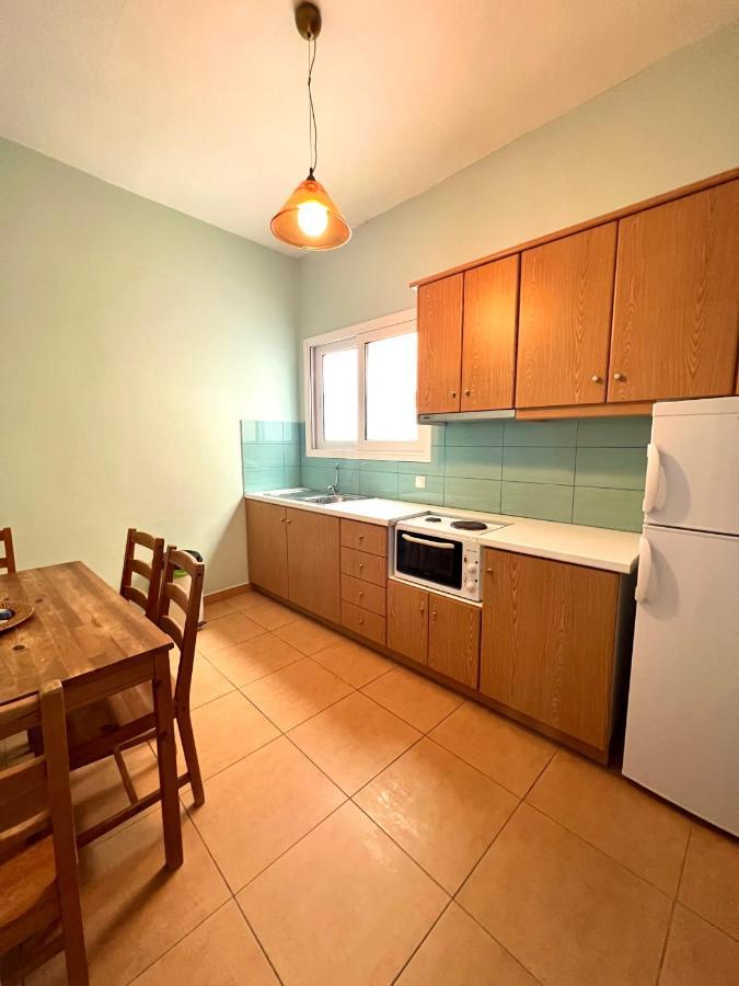 Grand Apartments Nea Koroni Exteriör bild