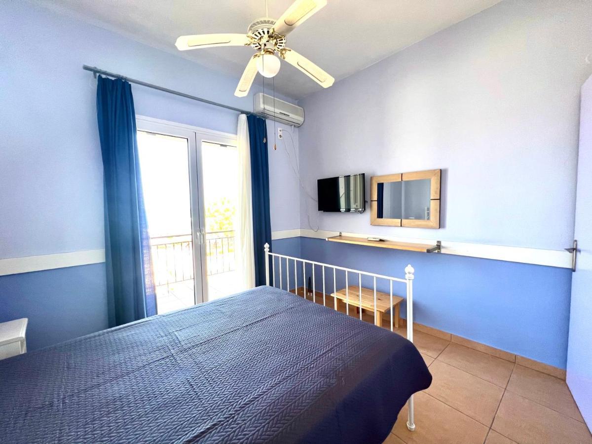 Grand Apartments Nea Koroni Exteriör bild